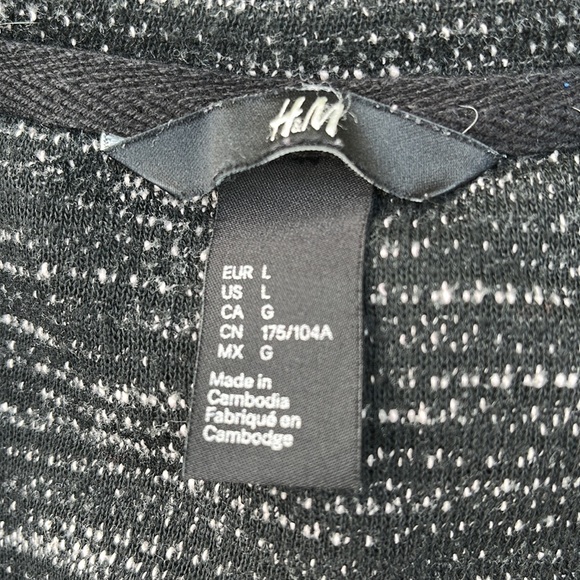H&M | 3/4 sleeve high-low cotton knit sweater in marled black & cream, large - Picture 10 of 16